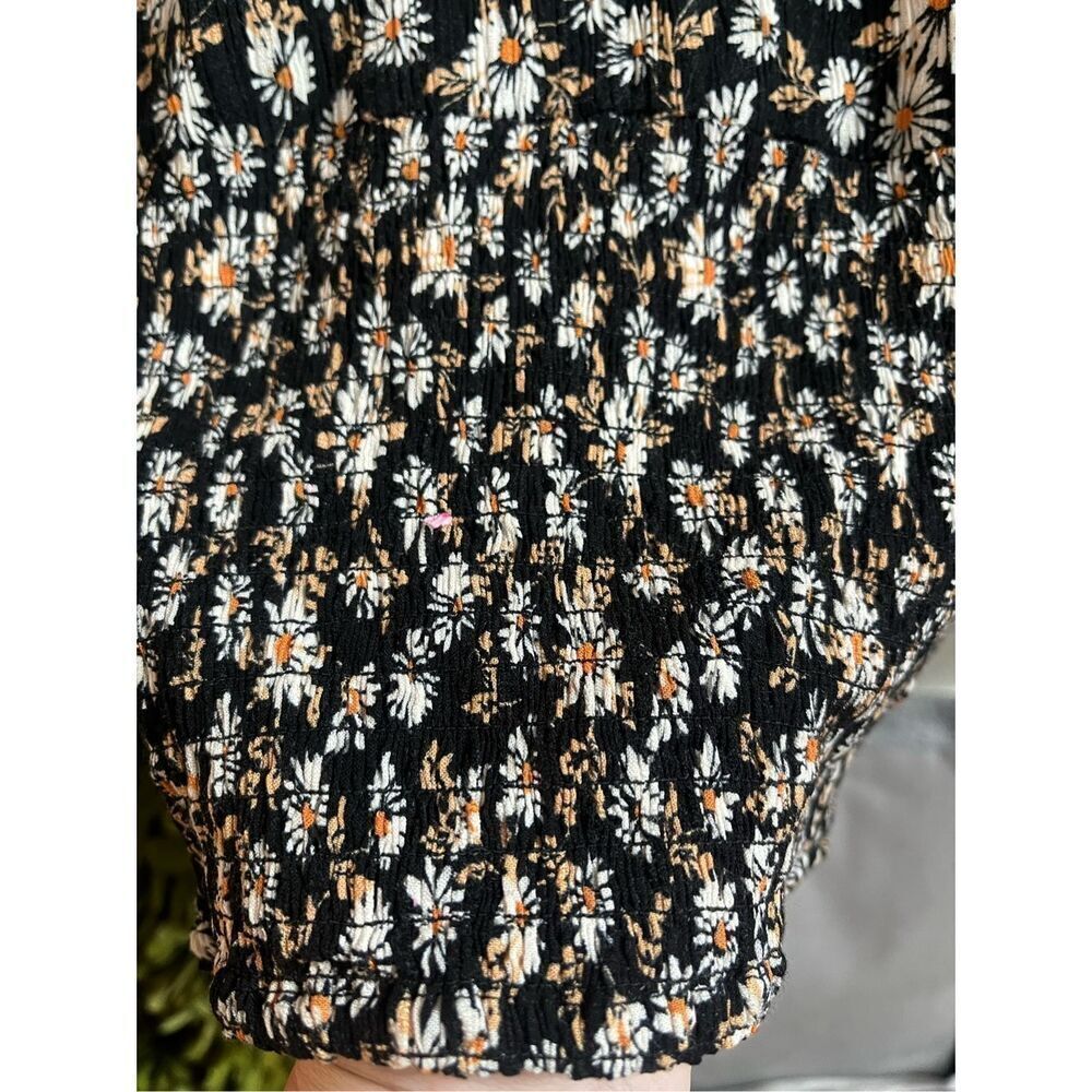 Idyllwind Miranda Lambert Bay Cove Cropped Black Daisy Peasant Blouse sz XXL NWO - Picture 9 of 10